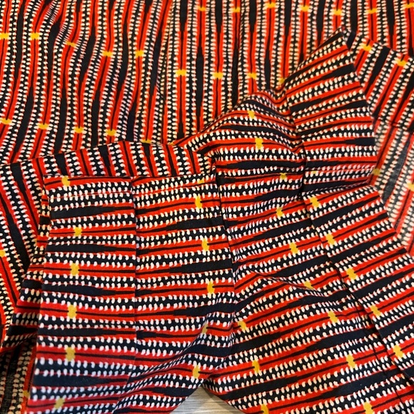 Anthropologie Maeve Abstract City Shorts - 6 - Picture 3 of 7